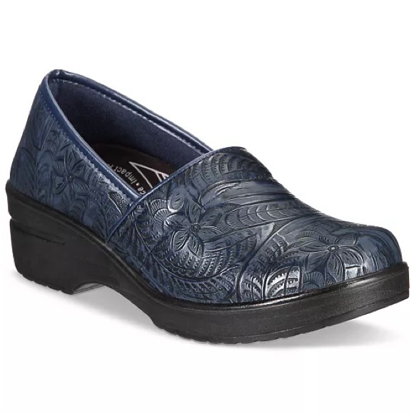 Navy Embossed Slip-On Shoes by Easy Street Lyndee Slip Resistant clogsSz-7.5W. L - Picture 1 of 13